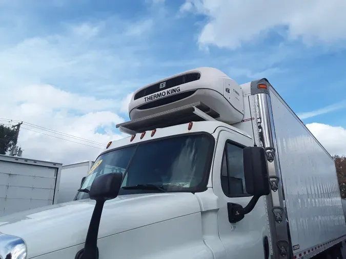 2018 FREIGHTLINER/MERCEDES CASCADIA