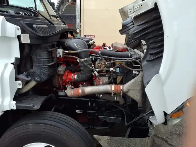 2020 FREIGHTLINER/MERCEDES CASCADIA 125b81e601a4e092333300d71ad69122b07