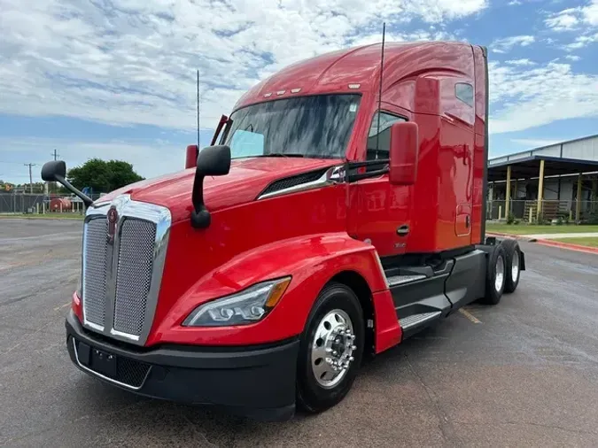 2022 KENWORTH T680b81f9fa74663994c24b45ace4b4f9b2b