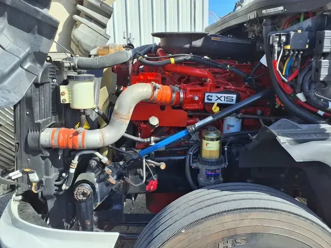 2022 NAVISTAR INTERNATIONAL LT625 DAYCAB T/A