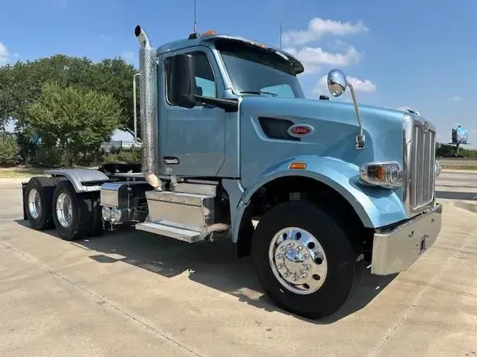 2022 Peterbilt 567