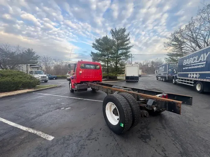 2018 FREIGHTLINER/MERCEDES M2 106