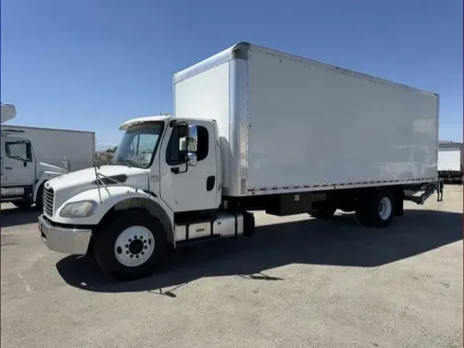 2019 Freightliner Business Class M2 106