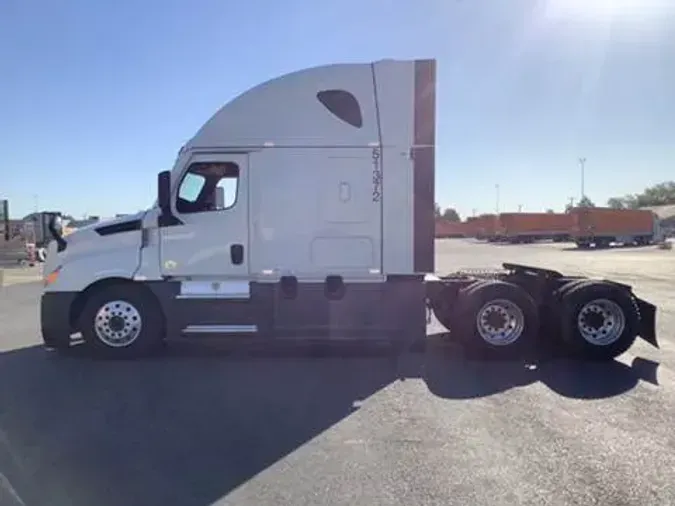 2021 Freightliner Cascadia