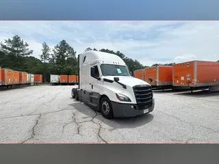 2023 Freightliner Cascadia 126