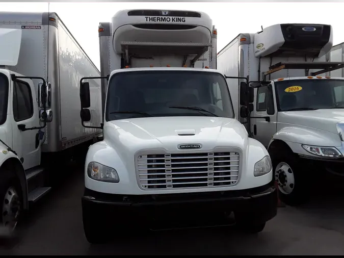 2017 FREIGHTLINER/MERCEDES M2 106