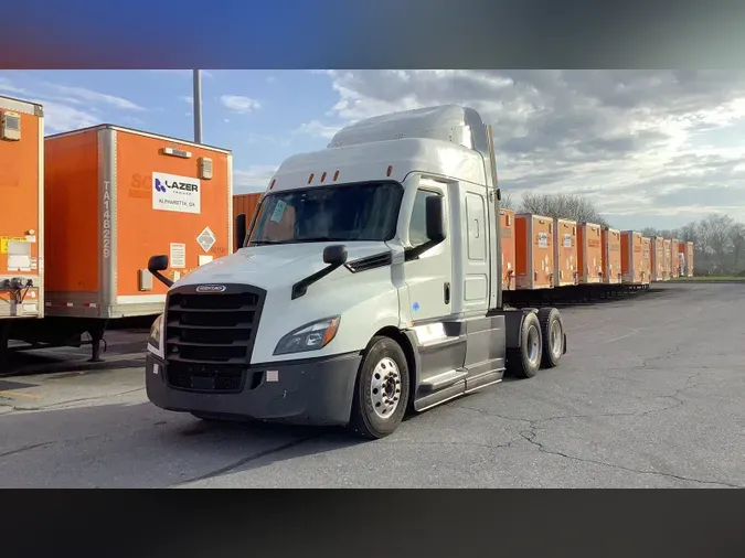 2021 Freightliner Cascadia 126b82ab09c8763f54ba27ac4d38670219e