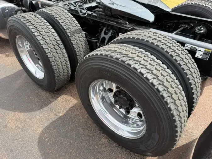 2020 PETERBILT 579