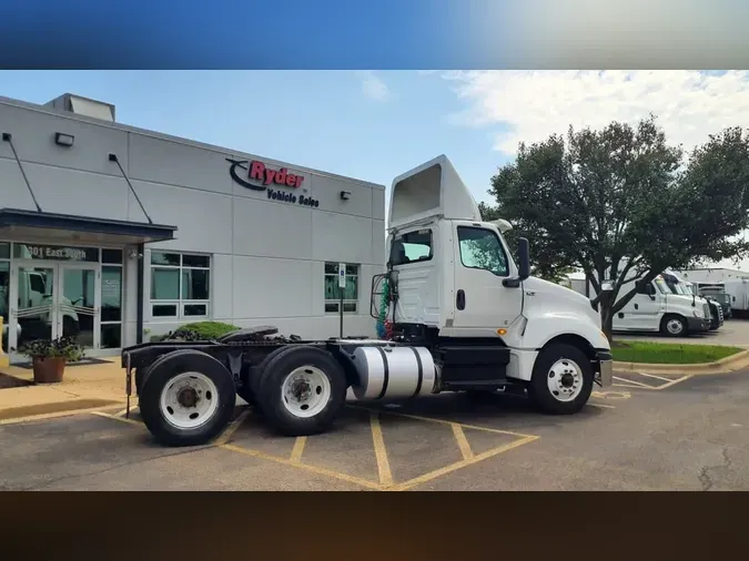 2019 NAVISTAR INTERNATIONAL LT625 DAYCAB T/Ab82cfbc2311cde68148d467b634a57df