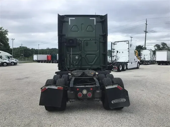2021 FREIGHTLINER CA126