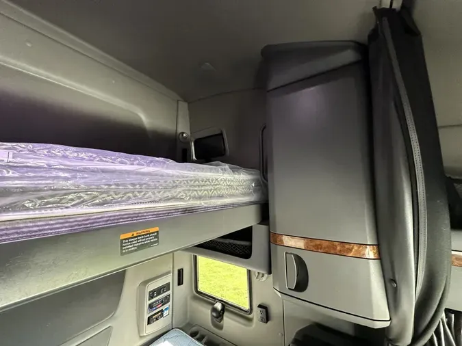 2019 International LT625