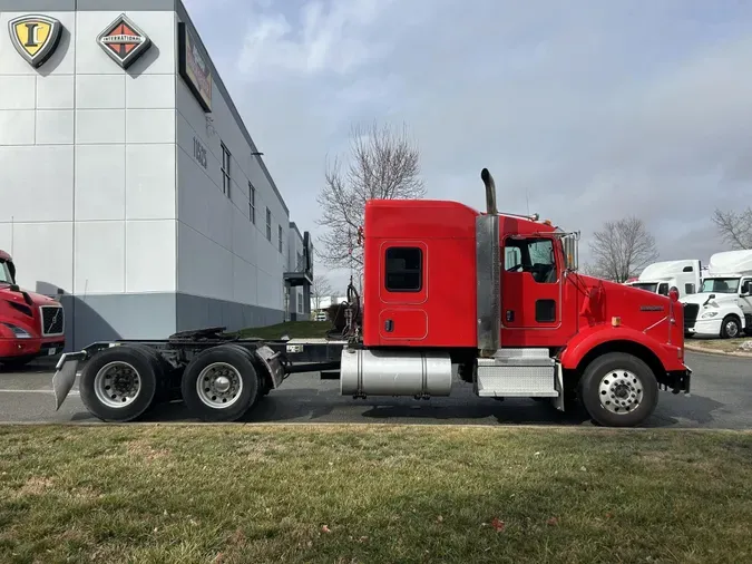 2019 Kenworth T800