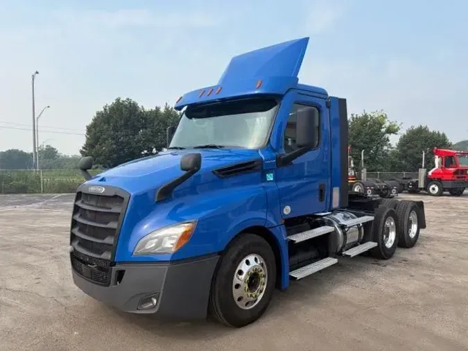 2020 Freightliner Cascadiab8330c99e045c9a3f02564adf5923025