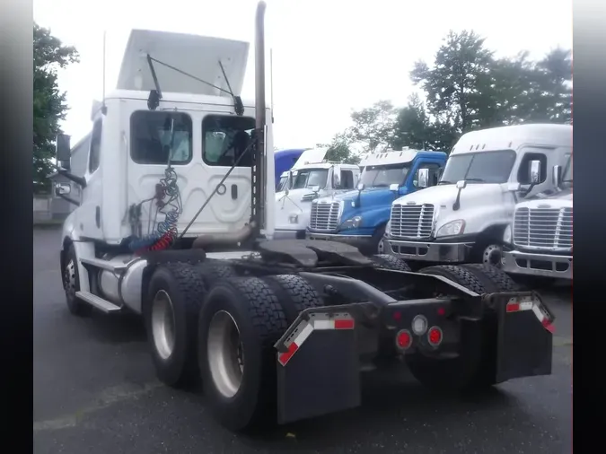 2020 FREIGHTLINER NEW CASCADIA PX12664