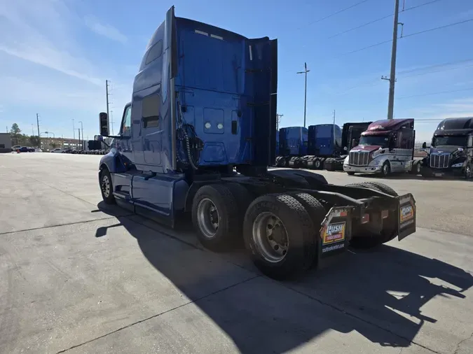 2022 International LT625b836c5d355321b149635a2dced593db8