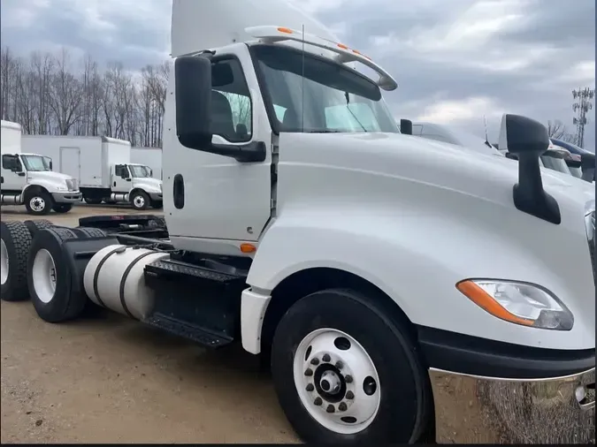 2020 NAVISTAR INTERNATIONAL LT625 DAYCAB T/A