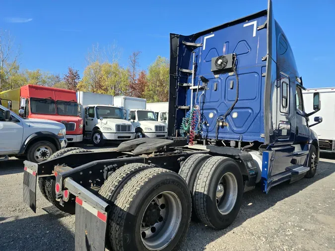 2020 FREIGHTLINER/MERCEDES NEW CASCADIA PX12664