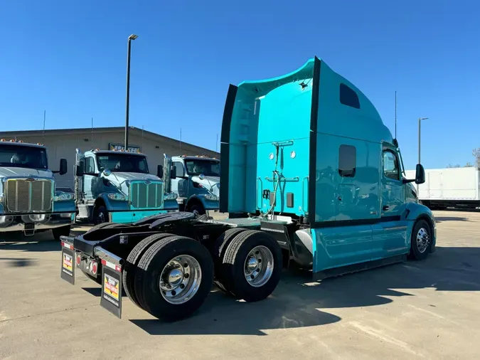 2024 Peterbilt 579