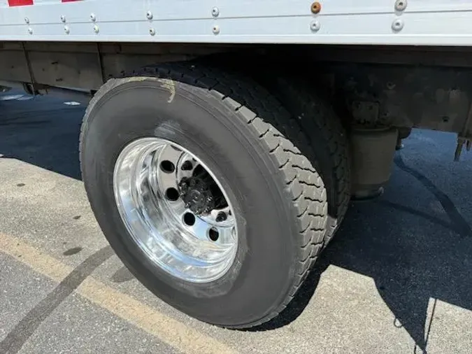 2019 International 4300