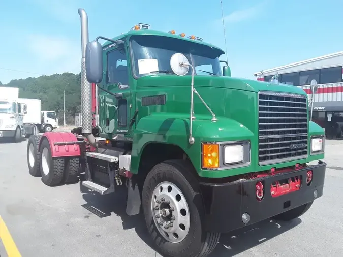 2018 MACK TRUCKS, INC. CHU613