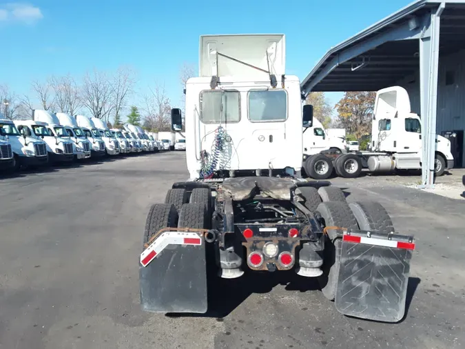 2018 FREIGHTLINER/MERCEDES CASCADIA 125