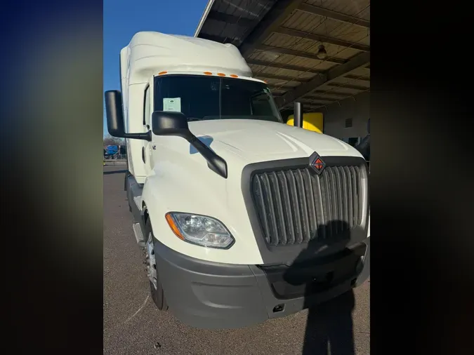 2022 International LT625