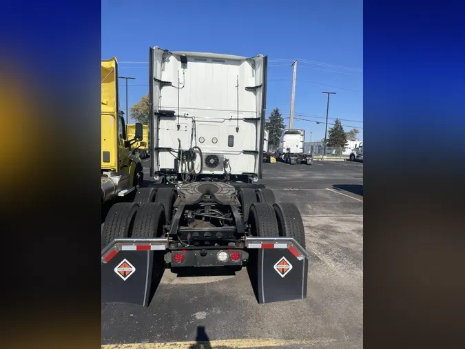 2021 International LT625b854454340d4c9837a64cfe03ca3f71c