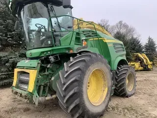 2016 John Deere 8600
