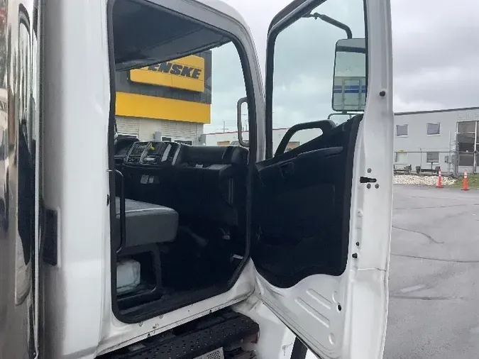 2017 Hino Truck 268