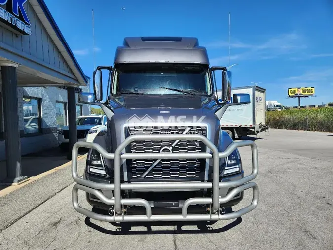 2024 VOLVO VNL64T860