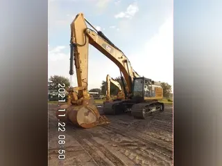 2019 CATERPILLAR 349FL