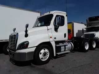 2020 FREIGHTLINER CASCADIA 125