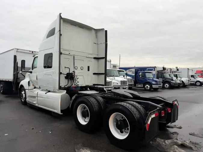 2020 NAVISTAR INTERNATIONAL LT625 SLPR CAB
