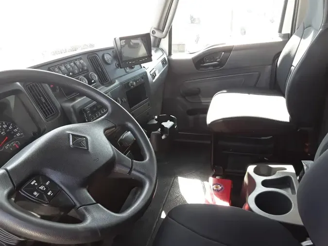 2020 NAVISTAR INTERNATIONAL MV607 (4X2)