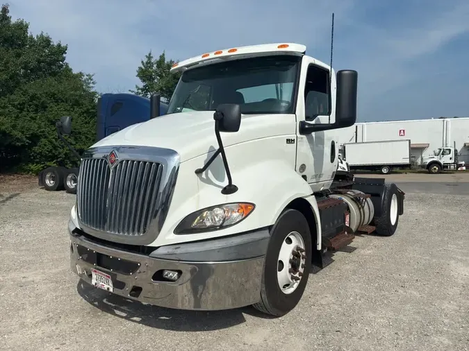 2019 NAVISTAR INTERNATIONAL RH613 DAYCAB S/Ab865e6ce4e6160d251a70a16748d46e5