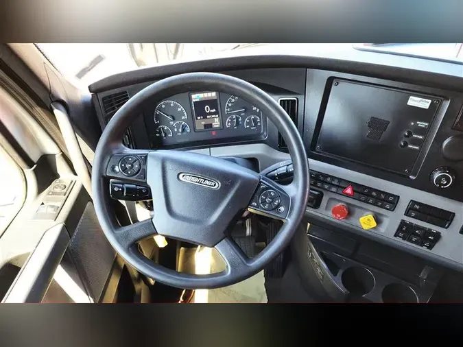 2020 FREIGHTLINER CA126