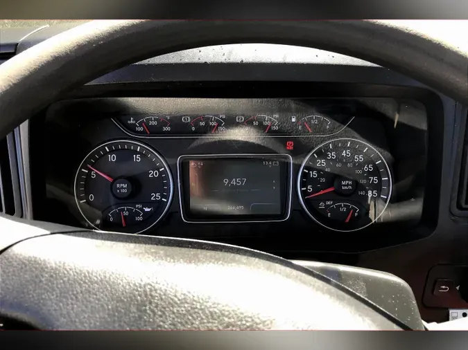 2021 INT LT625 6x4b86893bf9fd04857eaec294c1c06630e