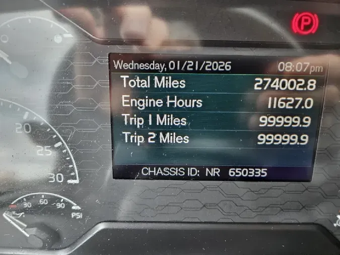 2024 VOLVO VNL64T860