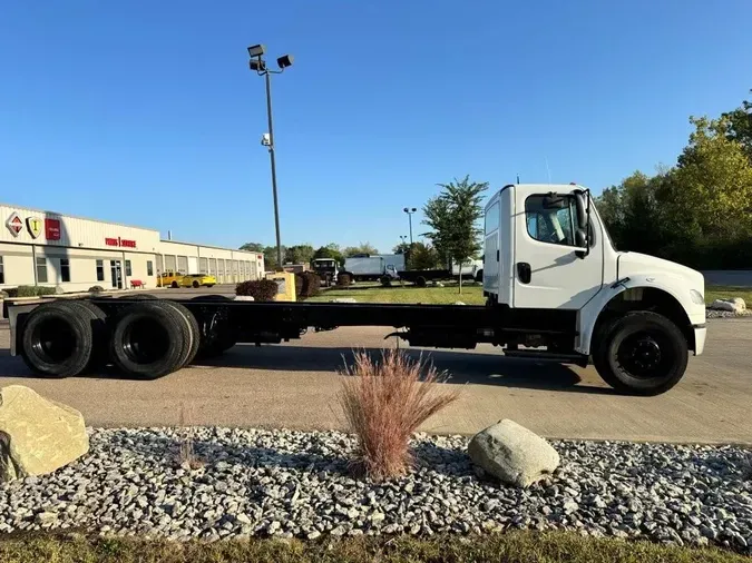 2020 Freightliner Business Class M2 112