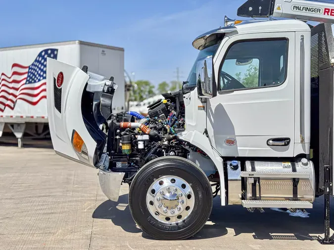 2025 PETERBILT 536