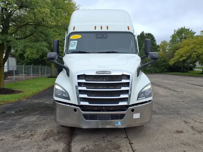 2021 FREIGHTLINER/MERCEDES NEW CASCADIA 116b86d91c63d8723293738ed42013b0102