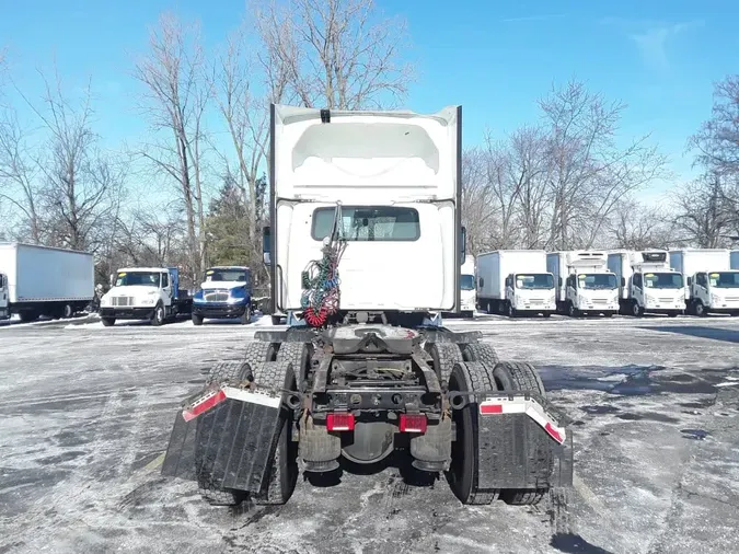 2020 NAVISTAR INTERNATIONAL LT625 DAYCAB T/A