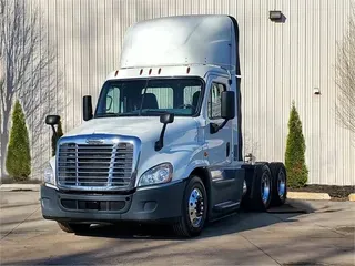 2017 FREIGHTLINER CASCADIA 125