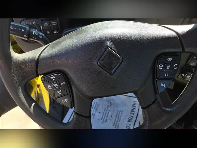 2018 INTERNATIONAL RH613