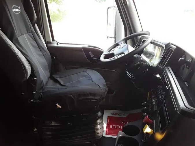 2020 NAVISTAR INTERNATIONAL LT625 SLPR CAB