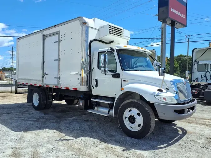 2020 NAVISTAR INTERNATIONAL MV607 (4X2)b8865ec54d038ebce865926f593609cd