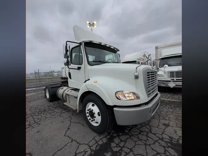 2017 FREIGHTLINER/MERCEDES M2-112