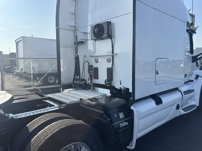 2022 Peterbilt 579