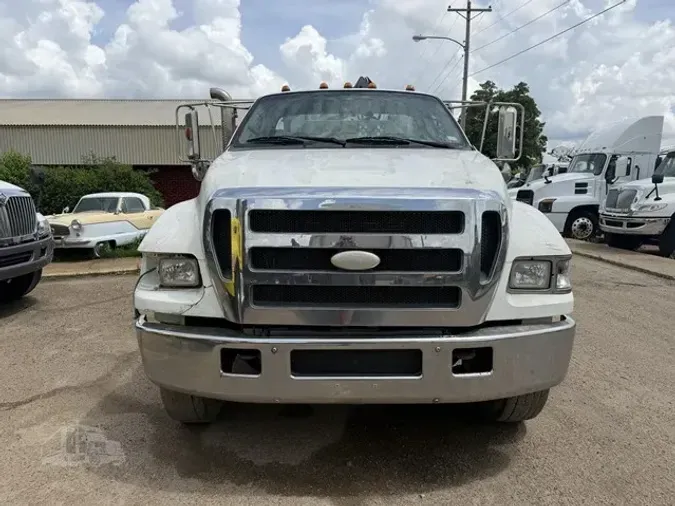 2006 FORD F750 SD