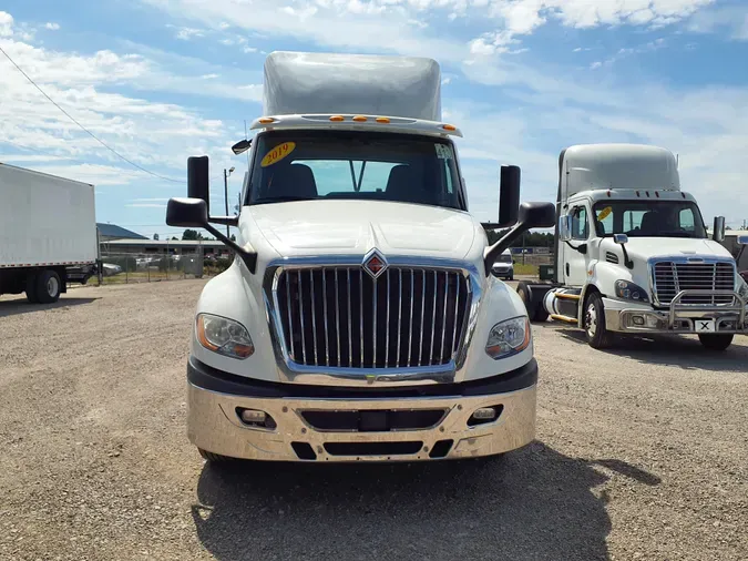 2019 NAVISTAR INTERNATIONAL LT625 DAYCAB T/A